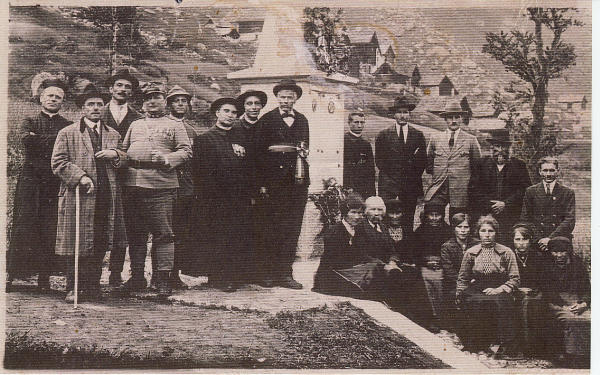 Inaugurazione del monumento ai caduti in guerra D'Andrea e Bucchi di Salecchio